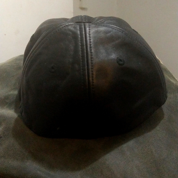 Mugler X H&M Leather Cap - Picture 3 of 6